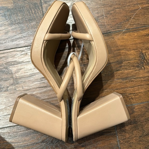 NEW! Steve Madden Natural Polly Sandal - Size 9.5 - Picture 15 of 16